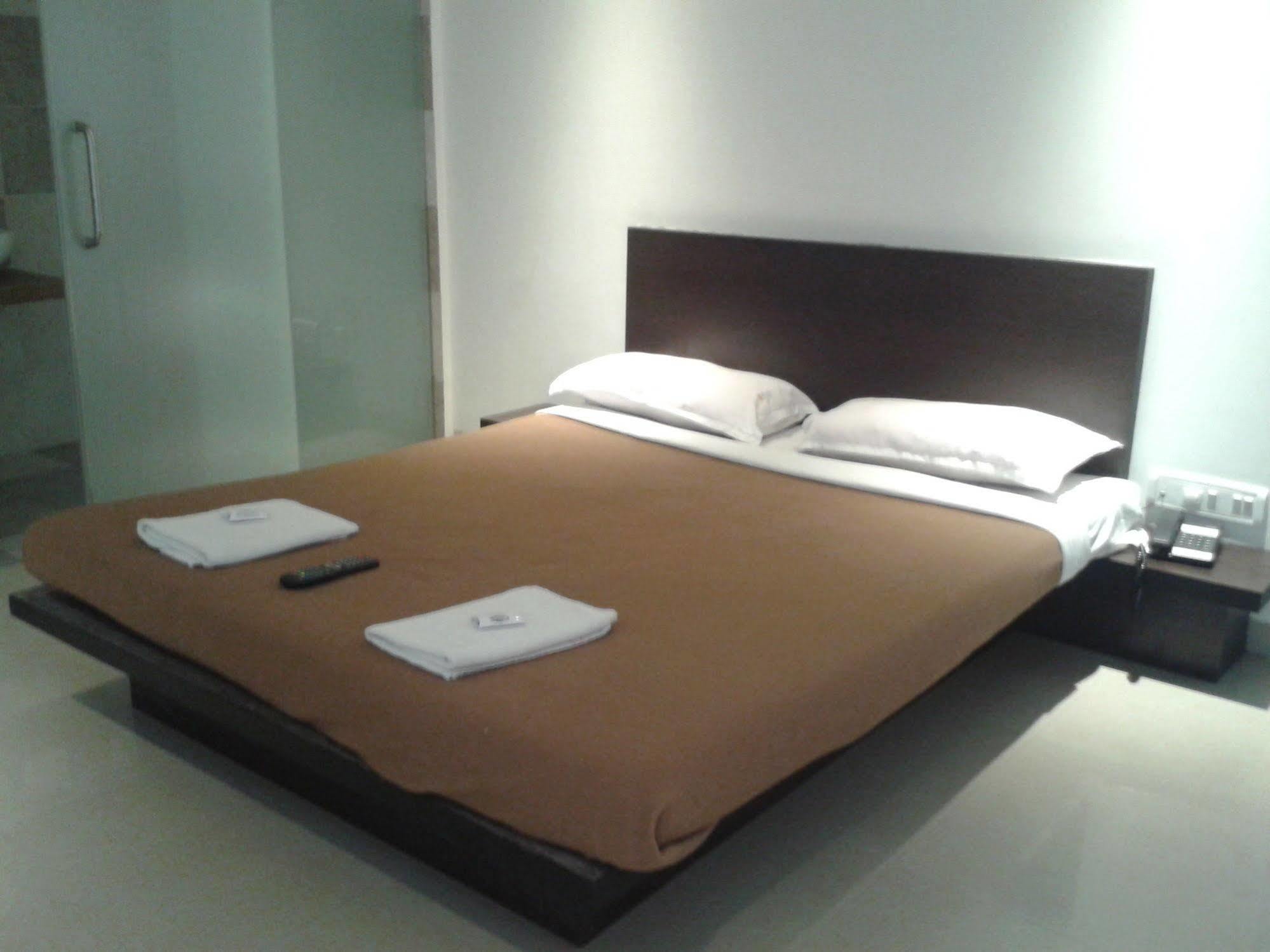 Silver Sands Beach Resort 다만 외부 사진