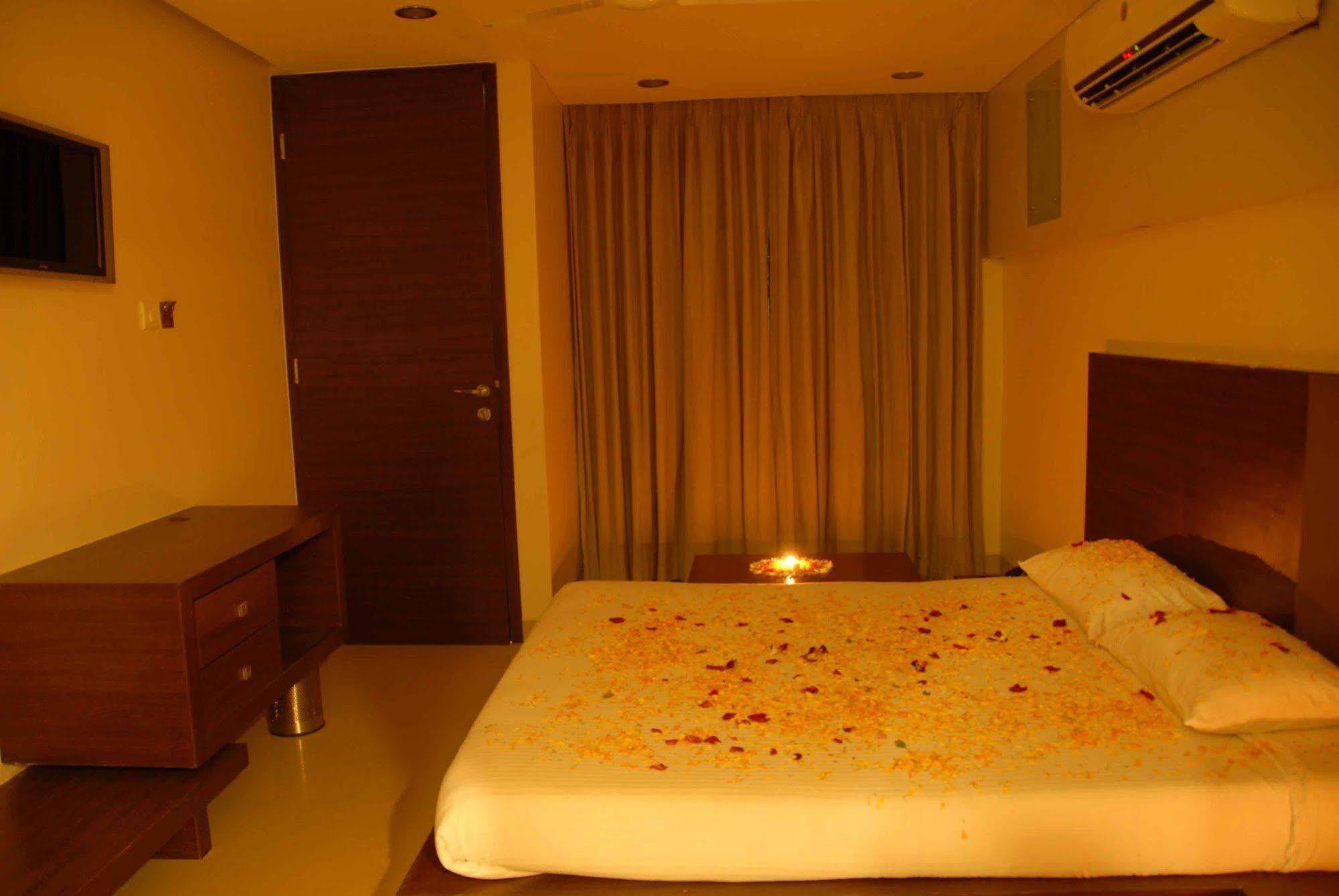 Silver Sands Beach Resort 다만 외부 사진