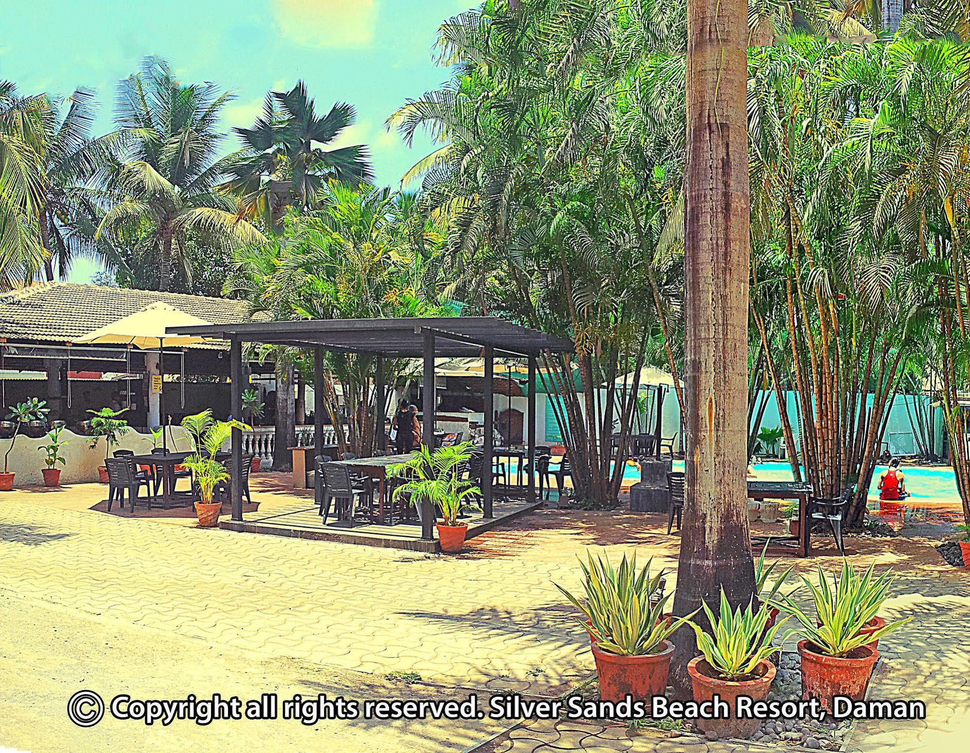 Silver Sands Beach Resort 다만 외부 사진