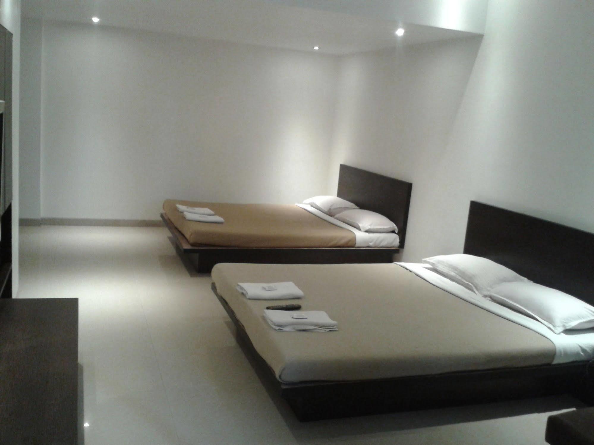 Silver Sands Beach Resort 다만 외부 사진